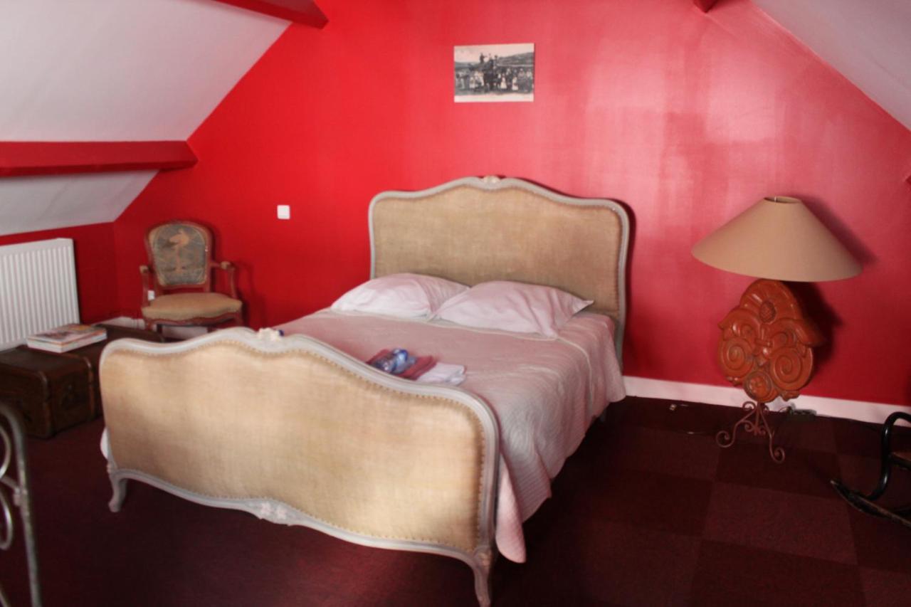 Chambres Et Table D'Hotes, Maisonnettes Individuelles Dans Propriete Privee Vézinnes Exteriér fotografie
